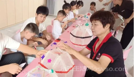 永新县巾帼志愿者双节非遗活动暖童心图2