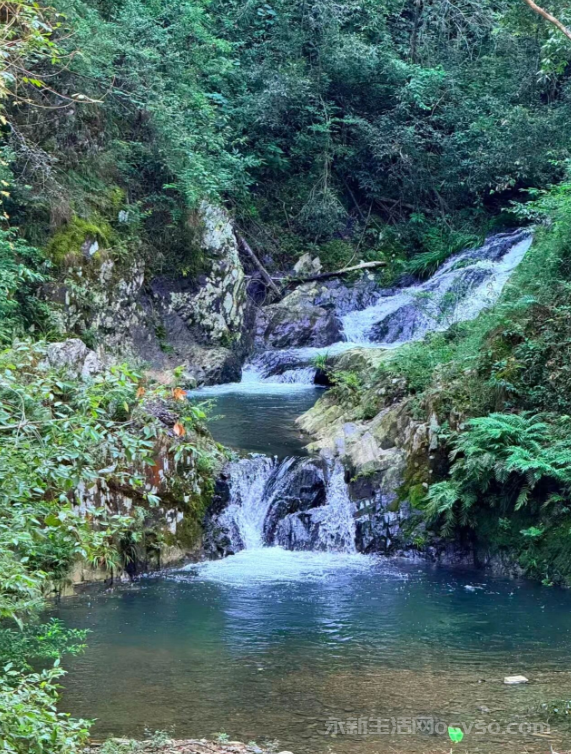 永新:九陇瀑布景如画