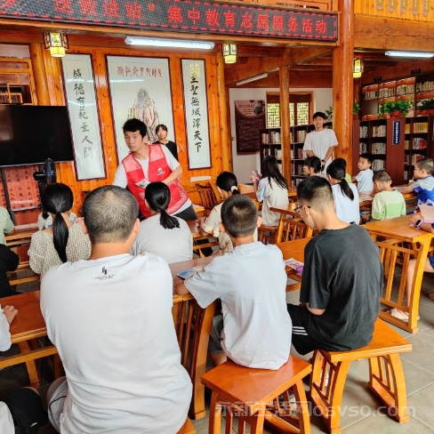 莲洲乡：禁毒防溺双宣传 护航青春共成长图1