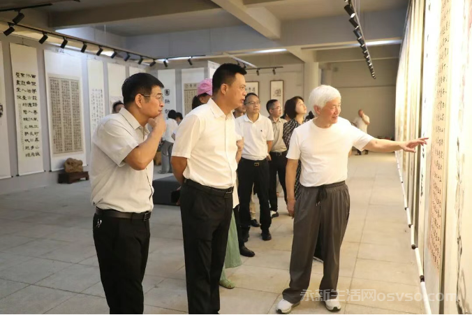永新县举办纪念中国人民抗日战争暨世界反法西斯战争胜利80周年书画展