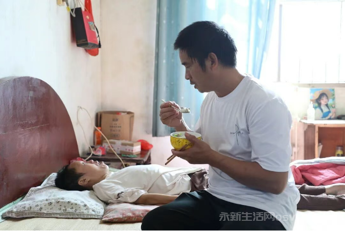 龙利民:十四年坚守,用爱与行动诠释“婚姻”的真谛