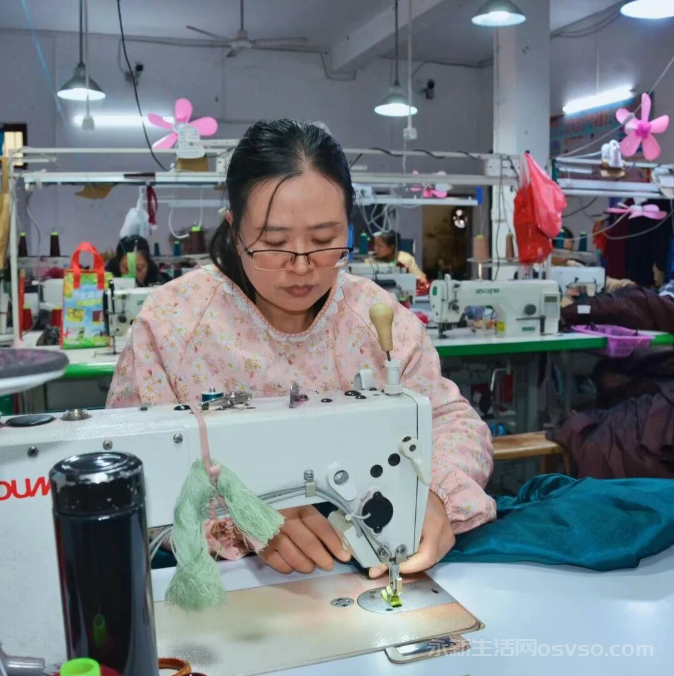 永新:“筑巢引凤” 群众实现“家门口”就业