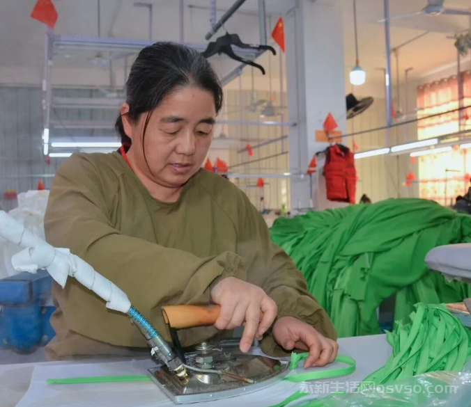 永新:“筑巢引凤” 群众实现“家门口”就业